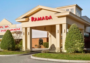 Ramada Hotel & Conference Center by Wyndham Lewiston