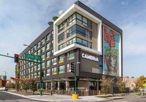 Cambria Hotel Downtown Phoenix Convention Center