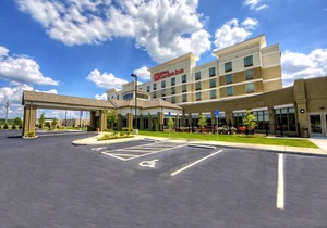 Hilton Garden Inn Memphis/Wolfchase Galleria