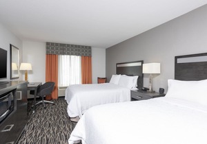 Hampton Inn Akron-South