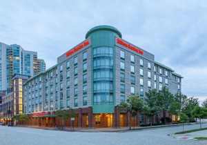 Hilton Garden Inn Evanston