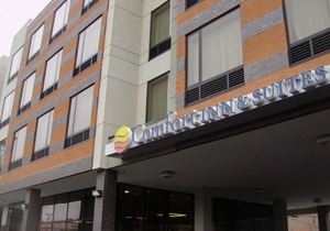 Comfort Inn & Suites Near Stadium