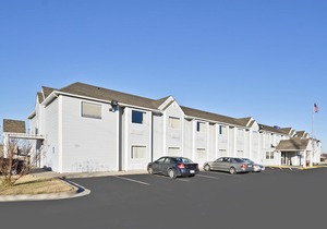 Americas Best Value Inn and Suites Ada