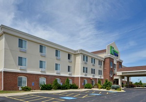 Holiday Inn Express Rochelle, an IHG Hotel