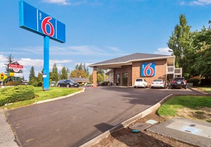 Motel 6-Vancouver, WA