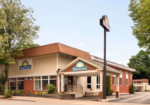 Days Inn by Wyndham Dover