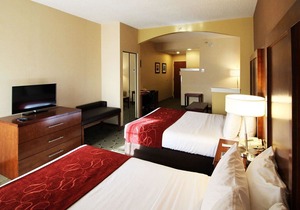 Comfort Suites Near University