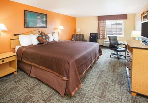 Days Inn by Wyndham Alma