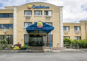 Comfort Inn Edgewater on Hudson River
