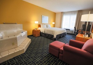 Fairfield Inn & Suites Lexington Berea
