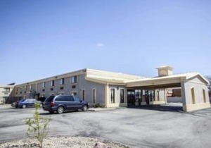 Quality Inn & Suites Bloomington University Area