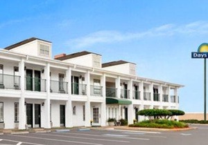 Days Inn by Wyndham Americus