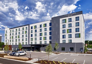 Courtyard by Marriott Minneapolis West