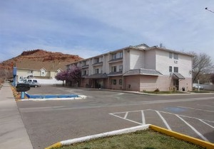 Days Inn & Suites by Wyndham Kanab