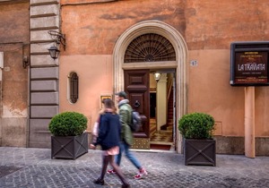 Borgognona Rooms