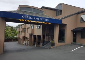 Greenlane Suites