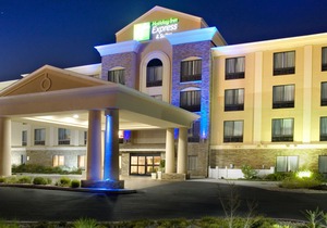 Holiday Inn Express & Suites Selma, an Ihg Hotel