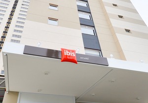 Ibis Jacarei