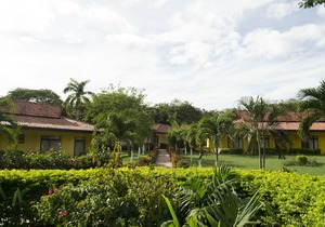 Papagayo Golden Palms Beachfront Hotel