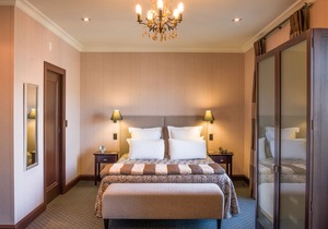 The Crown Hotel