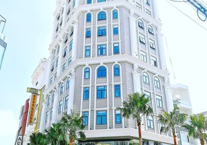 Holiday 2 Hotel