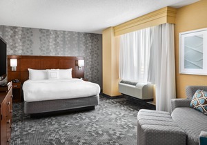 Courtyard by Marriott Newark Downtown
