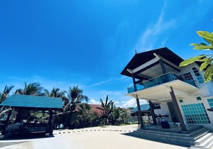 Che Beach House