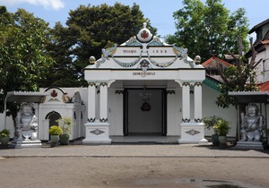 Oke Baik Hostel