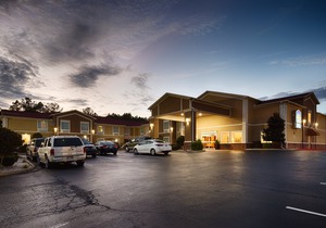 Best Western Sherwood Inn & Suites