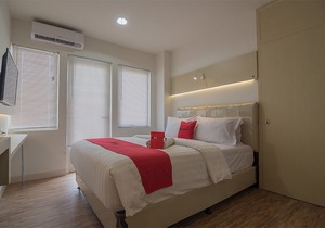 RedDoorz Apartment @ Sentul Tower