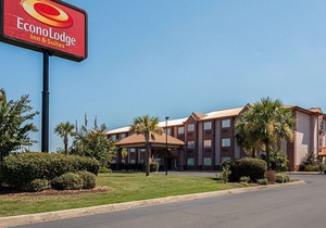 Econo Lodge Inn & Suites Natchitoches