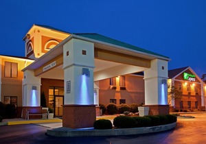Holiday Inn Express Cloverdale - Greencastle, an Ihg Hotel