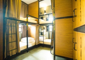 Traveller Bunker Hostel 1