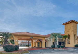 La Quinta Inn by Wyndham Savannah I-95