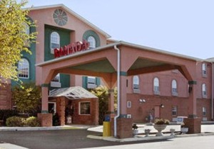 Ramada by Wyndham Elizabethtown