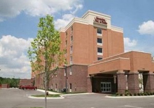 Hampton Inn & Suites Detroit/Airport Romulus