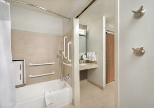 Courtyard by Marriott Mishawaka-University Area