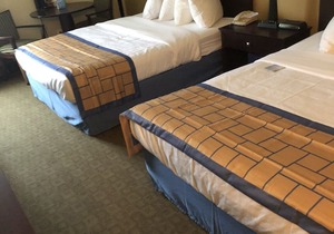 Days Inn & Suites by Wyndham Tahlequah