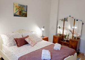 A Comfortable Apartment in Kallithea