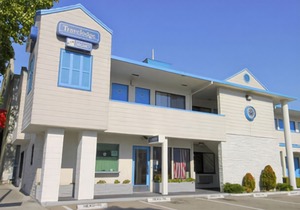 Travelodge by Wyndham Berkeley