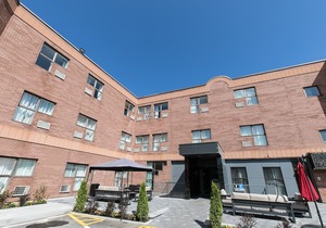 Best Western Plus Montreal East