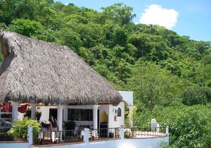 Mar Sereno Hotel & Suites