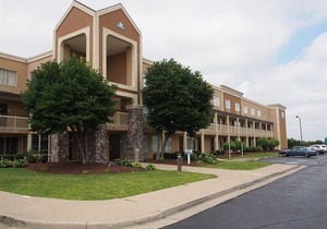 Days Inn by Wyndham Florence Cincinnati Area