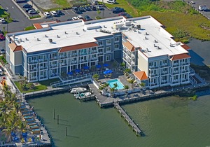 Fairfield Inn & Suites by Marriott Chincoteague Island Waterfront