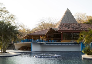 Papagayo Golden Palms Beachfront Hotel
