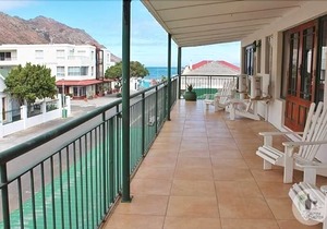Le Bay Lodge