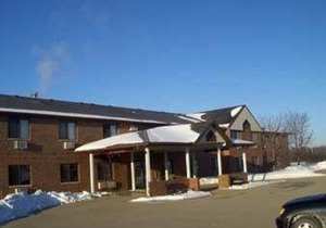 Howard Johnson by Wyndham Waterloo/Cedar Falls