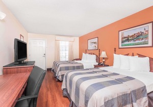 Days Inn by Wyndham Americus