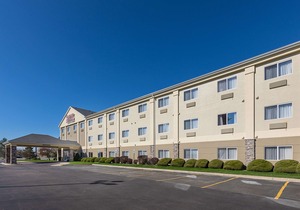 Comfort Suites Saginaw