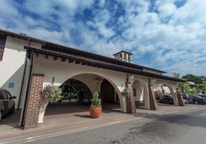 Europa Gatwick Hotel & Spa